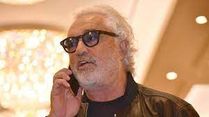 Flavio briatore was born on april 12, 1950 in verzuolo, piedmont, italy. Coronavirus Briatore In Mailander Klinik Eingeliefert Gesellschaft Tgr Tagesschau