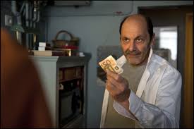 C'est l'agent de l'acteur qui a fait part de la triste nouvelle. Mwngltgwdoxqim