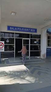 Balai polis pudu or the pudu police station is located at a corner, facing the busy jalan yew/jalan pudu roundabout. Anak Lelaki Tertinggal Ibunya Di R R Tersedar Ibu Tiada Selepas Pandu Hampir 200km
