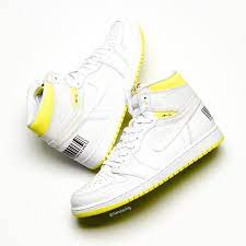 Approfitta delle incredibili offerte del nostro outlet e crea il tuo total look guess. Air Jordan 1 First Class Flight Release Info Sneakernews Com Air Jordans Jordan 1 Retro High First Class Flights