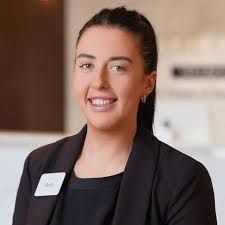 Dr. Claire Knowles, Dentist