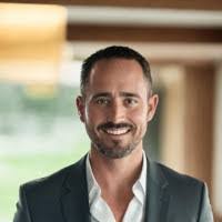 Katie Cloutier's Instagram, Twitter & Facebook