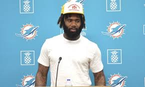 Dolphins' Xavien Howard healthy, eager to bounce back in 2023