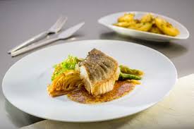 Kabeljaufilet Mit Senfsauce Und Spitzkohl Rezept Senfsauce Kabeljau Spitzkohl