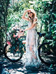 Springtime weddings mean warmer weather and pretty pastel colors. Best Dress Ed Spring Wedding Guest Notjessfashion