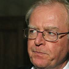 'A straight-shooter and a gentleman': former trade minister Jim Peterson  has died