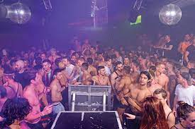 Held every last saturday night of the month at club union in vauxhall. Guide Gay South London Best Gay Bars Clubs Saunas Shops Qx Magazine
