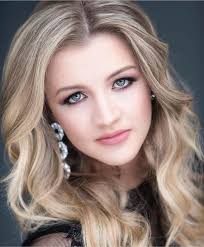 Miss Hamilton 2018 Bethany Knight