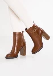 See what ann avis (aavis1392) has discovered on pinterest, the world's biggest collection of ideas. Anna Field High Heel Stiefelette Cognac Fur 49 95 09 09 17 Versandkostenfrei Bei Zalando Bestellen Stiefeletten Stiefel Stiefeletten Cognac
