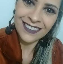 Simone Barros Makeup