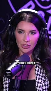 Amber Hemphill's Instagram, Twitter & Facebook