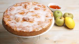 Man spart geld, es schmeckt einfach richtig gut und macht spaß. Apfel Walnuss Karamell Kuchen Franzosische Apfeltarte Hier Finden Sie Leckere Kuchen Und Tortenrezepte Mit Apfeln Viel S Apfelkuchen Rezept Rezepte Kuchen
