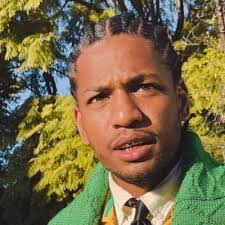 Elijah Mason's Instagram, Twitter & Facebook