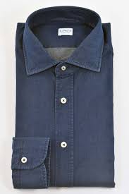 Discover a perfect fitting pair of jeans made with meticulous attention. Camicia Custom Fit Jeans Shirt Custom Fit Jeans