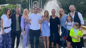 Ecco qualcosa che forse eleonora abbagnato, da giovanissima ballerina a étoile di parigi. Totti Blasi E Balzaretti Abbagnato Domenica Tra Amici Tgcom24