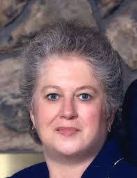 Stephanie Pfeiffer's Instagram, Twitter & Facebook