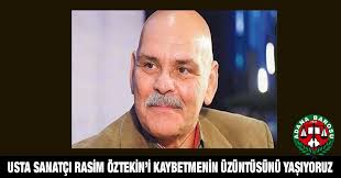 Galatasaray lisesi ve i̇stanbul üniversitesi i̇letişim fakültesinden mezun olmuştur. Usta Sanatci Rasim Oztekin I Kaybetmenin Uzuntusunu Yasiyoruz Adana Barosu