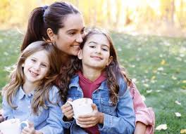 Fans know and love the die hard actor's older kids, rumer willis, scout willis and tallulah willis, but it's time. Bruce Willis Wife Emma Heming Willis Shares Photos Of Daughters Evelyn Penn Willis Mabel Ray Willis Uinterview