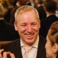 Stephen Mcateer's Instagram, Twitter & Facebook