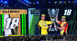 His wife katelyn may be faster. Kyle Busch S Touching Words To Wife Samantha During Champion S Speech Nascar En Espanol