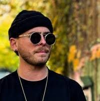 Cam Jacobs's Instagram, Twitter & Facebook