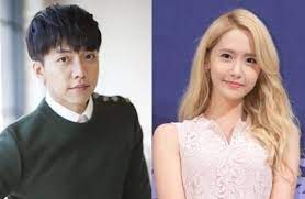 而最近在當《 強心臟 》主持人的 李昇基 在這節目上自爆有個三年單戀的女生～那就是 潤娥.而這節目播放沒多久後馬上就在網路上成為媒體的焦點! æ„›æƒ…äº‹æ¥­ç„¡æ³•å…¼å¾— å°'å¥³æ™‚ä»£æ½¤å¨¥å'ŒæŽæ˜‡åŸºé©šå‚³åˆ†æ‰‹ Marie Claire ç¾Žéº—ä½³äºº