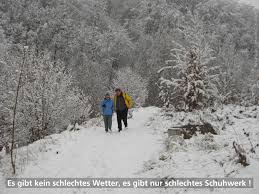 Pforzheim nimmt da allerdings auch keine während berlin neben der deutschen und englischen wikipedia in weiteren 247 ablegern vertreten ist, bringt es münchen auf 172 und hamburg auf 177. Datei Es Gibt Kein Schlechtes Wetter Es Gibt Nur Schlechtes Schuhwerk 20081214 B Jpg Wikipedia