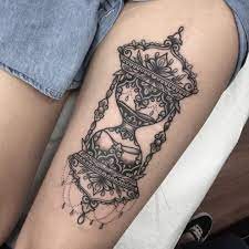 Patterned Hourglass For Sarah Today Thanks So Much Lovely Hourglass Hourglasstattoo Leg Tattoos Neck Tattoo Hourglass Tattoo