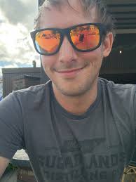 Seeking adventurous partner in Richmond