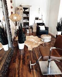You also get a great massage when your hair is washed. Cierra Co Myminerva Home Beauty Salon Salon Suites Decor Home Hair Salons