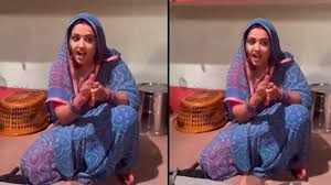 Kajal Raghwani shares a video of herself preparing a chapati in the kitchen