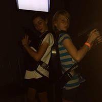 Emma McPeak (emmaandmolly1)