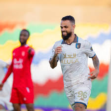 Michael estreia pelo Al-Ula com gol de primeira e comemora à la Cristiano Ronaldo; veja
