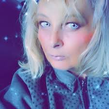 When the morning is black, the outfit matches it perfectly." ☕️ "Smart  meets edgy