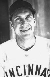 Béisbol Inmortal: Clyde Vollmer: El único pelotero de los Rojos de  Cincinnati en dar un jonrón al primer lanzamiento, en su primer turno al  bate como grande-liga