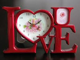 L'ora doppia 11:11 preannuncia un importante cambiamento interiore. Orele Iubirii Semnificatia Orelor Fixe In Iubire Love21
