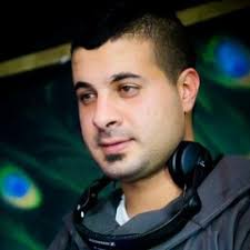 Listen to אביב גפן