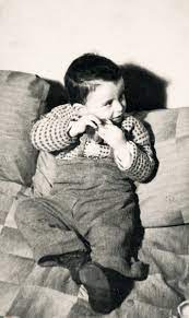 1946) působí v hudební skupině framus five. Michal Prokop 1946