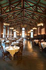 The menu is seasonal, but seafood and chicken cooked on the restaurant's rotisserie are always available, as are options for those with dietary restrictions. The Ahwahnee Dining Room Yosemite Nationalpark Restaurant Bewertungen Telefonnummer Fotos Tripadvisor
