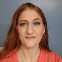 Sarah Zweig's Instagram, Twitter & Facebook