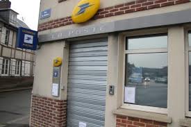 Toutes les informations sur la poste drancy, les horaires d'ouverture du bureau de poste drancy, les coordonnées de la poste, les services disponibles au bureau de poste. Seine Saint Denis Quels Bureaux De Poste Ouverts Pour Le Versement Des Prestations Sociales Actu Seine Saint Denis