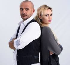 Este oglinda societatii in care interactionam pentru ca este facuta de oameni. Bianca De La Insula Iubirii 2017 E De Nerecunoscut DupÄƒ Mai Multe IntervenÈ›ii Estetice Romanesti Vedete Unica Ro