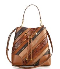 From wallets and crossbodies, to weekenders and totes, dillard's has you covered for all your handbag needs. Dillards Michael Kors Sale Handbags Imt Mines Albi