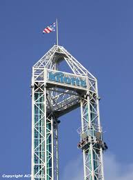 Moment shirtless man climbs to top of 352ft tall supreme scream ride at california. Knott S Berry Farm Supreme Scream Ss2 Jpg Roller Coaster Photos America S Coaster Network