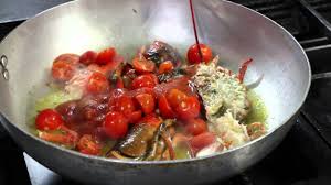 Paccheri Con L Astice Marta E L Astice Youtube