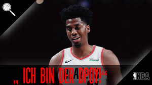 Isaac evolue etue bofenda bonga is a german professional basketball player for the washington wizards of the national basketball association. Isaac Bonga Ein Ungeschliffener Rohdiamant Bei Den Wizards Youtube