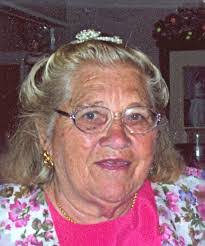 Violet Clarke's Instagram, Twitter & Facebook