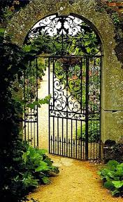 English Garden Gate Rousham House Garden Gates Garden Doors Beautiful Doors