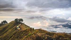 Desa cilangkap rt 01 rw 14, cilangkap 52 jl.raya tapos rt.001/010 53 jl.raya laladon. Fiersa Besari Kena Blacklist Tn Gunung Rinjani Apa Yang Dilanggar Tribun Bali