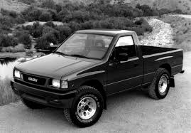 Download Isuzu Pickup Wallpapers PSD Mockup Templates